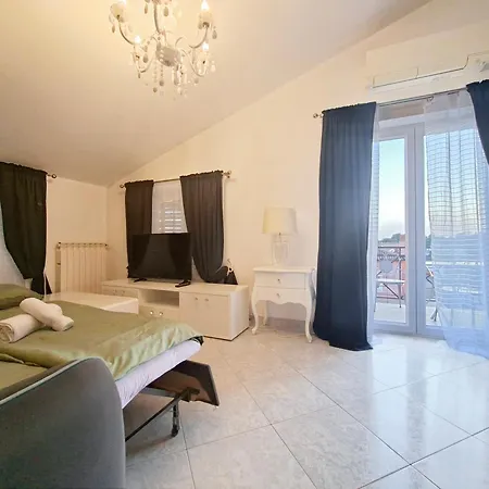 Christine Apartmán